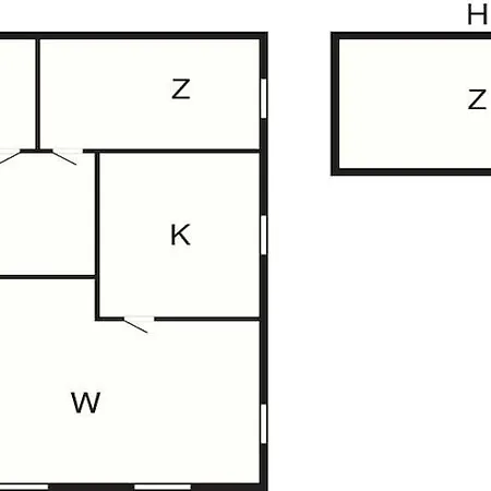 4 Person In Bryggja-by Traum *